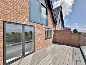 Photo 23- click for photo gallery